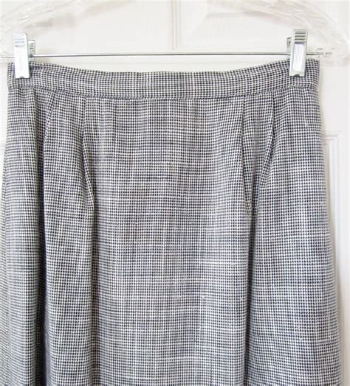 10 TALL Allison Gail Blue Herringbone Lined Skirt Gem