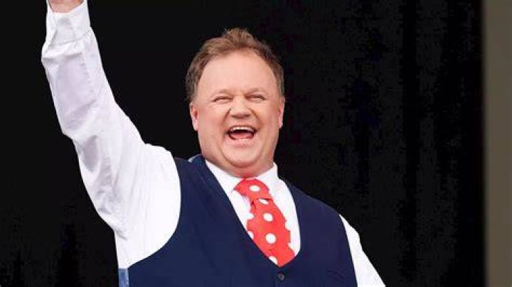 An Interview With Justin Fletcher At The Toy Fair 2015! RocknRollerBaby