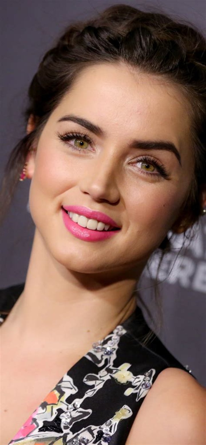 Ana de Armas (Actress)