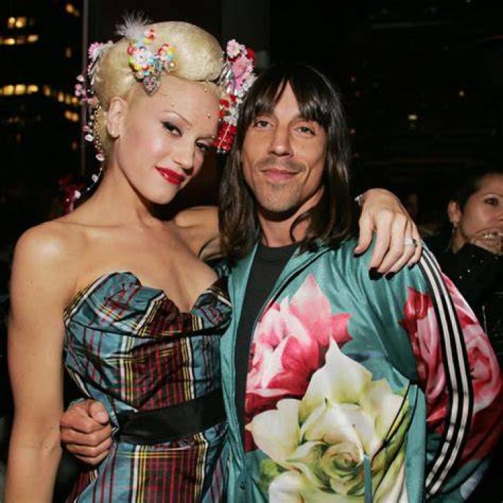 Anthony Kiedis Age, Net Worth, Wife, Family, Height and Biography