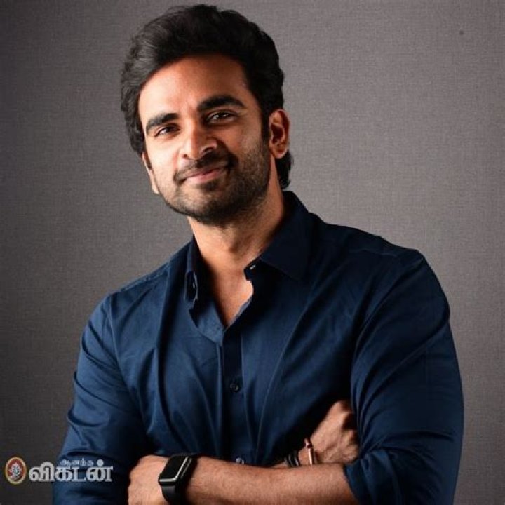 Ashok Selvan Photos (6) MixIndia
