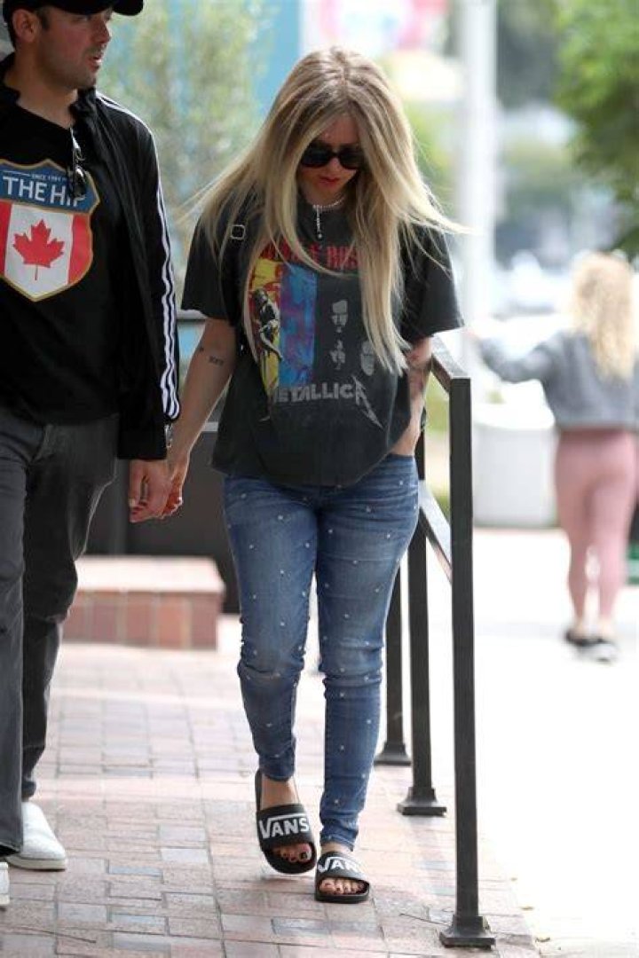 AVRIL LAVIGNE Shopping at Couture Kids in West Hollywood 06/15/2019