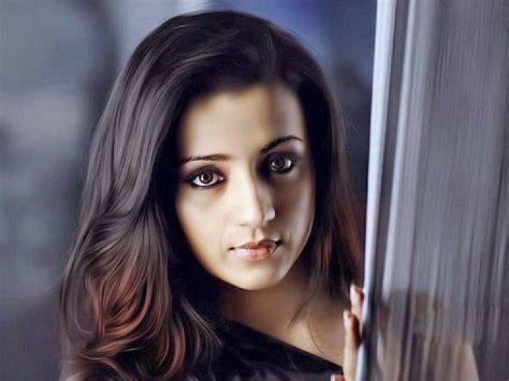 Beauty Galore HD Trisha Krishnan Surprising Hot At Nayaki Audio Release