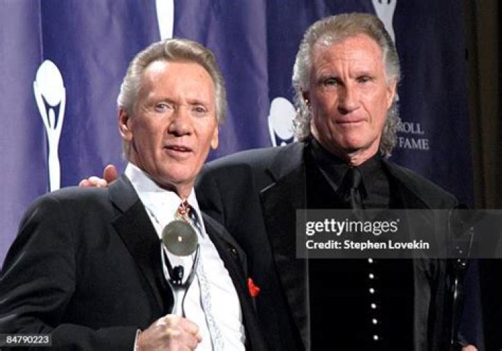 Bobby Hatfield: The Man Behind The Voice And His Height