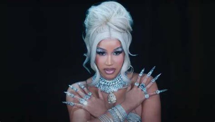 Cardi B Makes Surprise Visit to Her Old Elementary School XXL