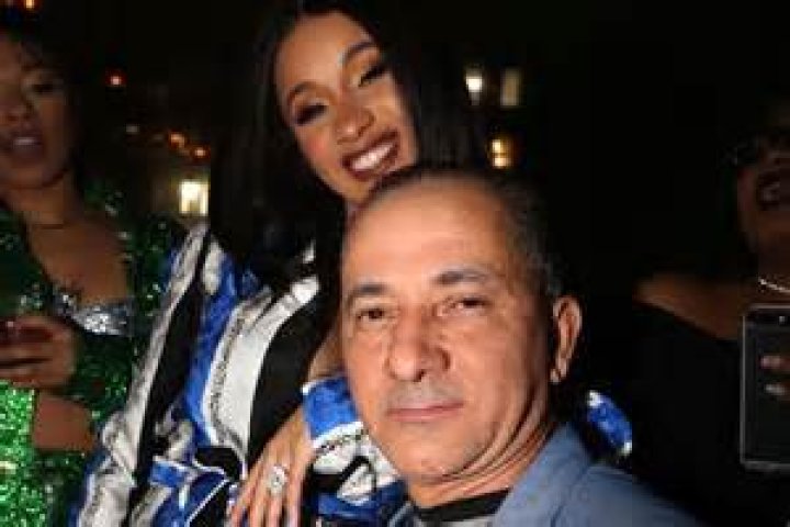 Cardi B Parents Clara Almanzar, Carlos Alman