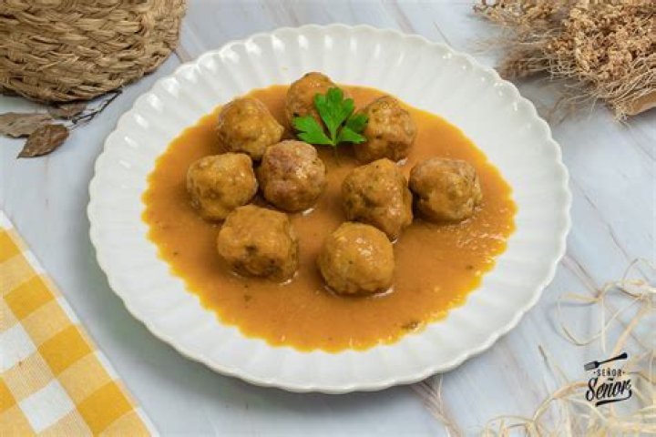 Delicious Albondigas Con Fideos: A Comfort Food Delight