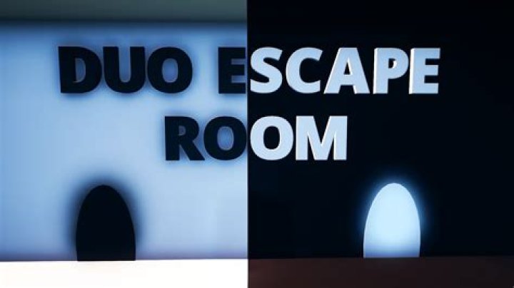 Dive Into The Challenge: Duo Escape Room Black And White Level 25