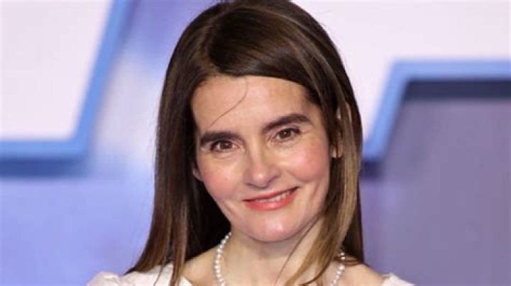 Does Shirley Henderson Have A Disability? Illness And Husband Update