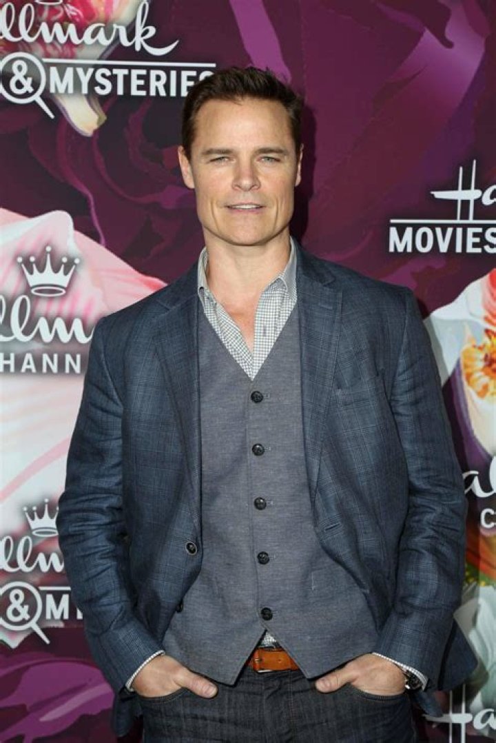 Dylan Neal Hairstyles in 2018