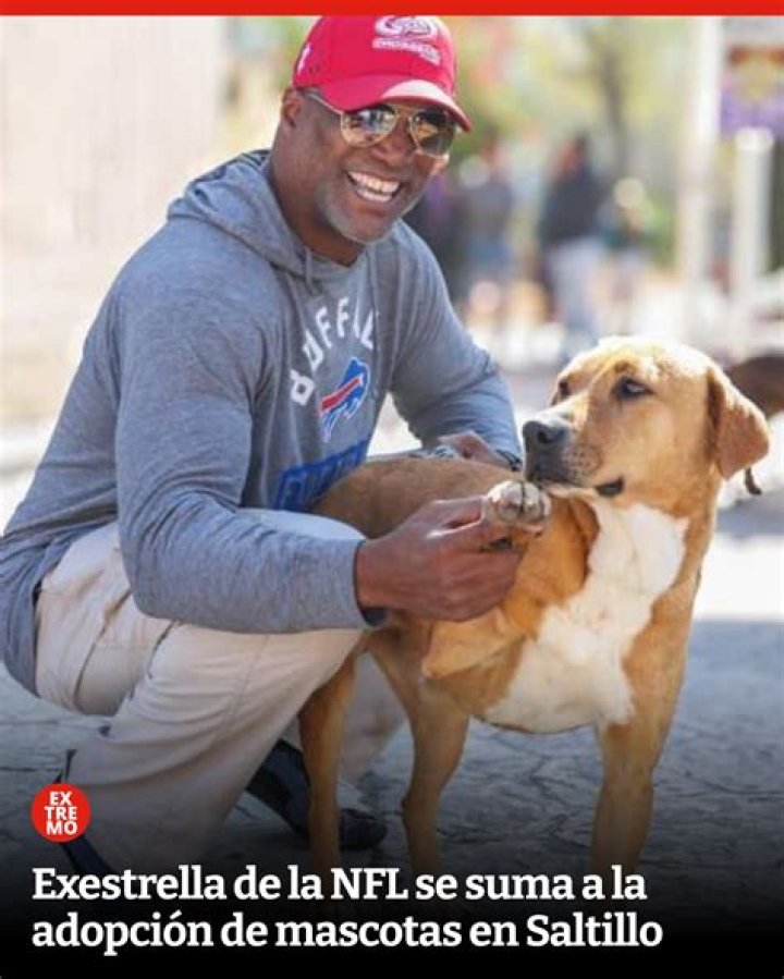 El exjugador de la NFL Antonio Armstrong Foto en Bekia Actualidad