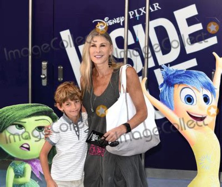 Elliott Anthony Redmond: A Journey Through Passion And Creativity