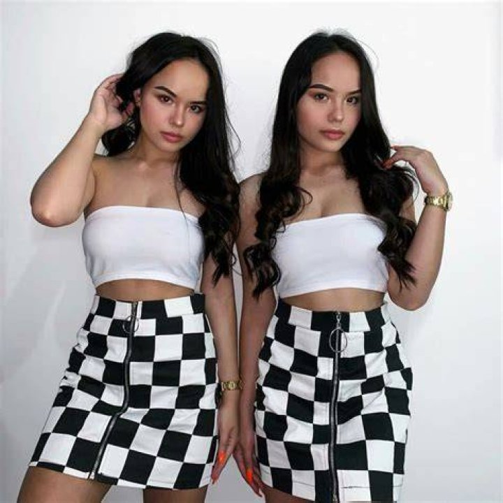 Fakta Baru The Connel Twins Dapat Cuan Banyak dari Foto Porno di Onlyfans