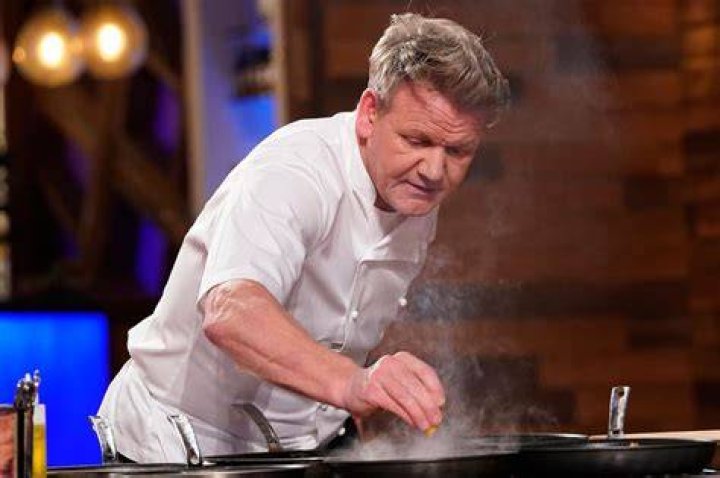 Gordon Ramsay's Son Oscar, 8 Months, Learns How to Walk