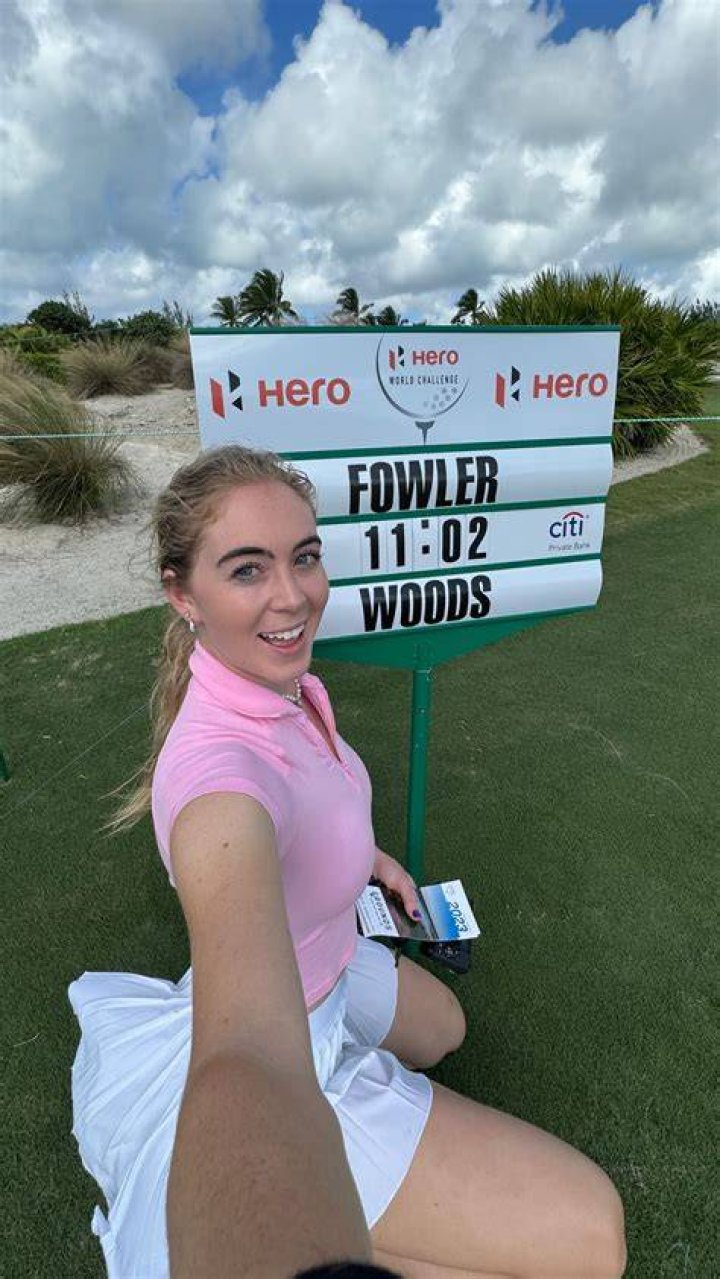 Grace Charis stuns golf fans by bra and not realising shirt