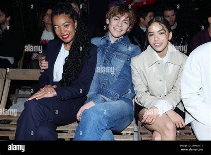 &iquest;Ross Lynch y Jaz Sinclair siguen juntos? T&uacute; en l&iacute;nea