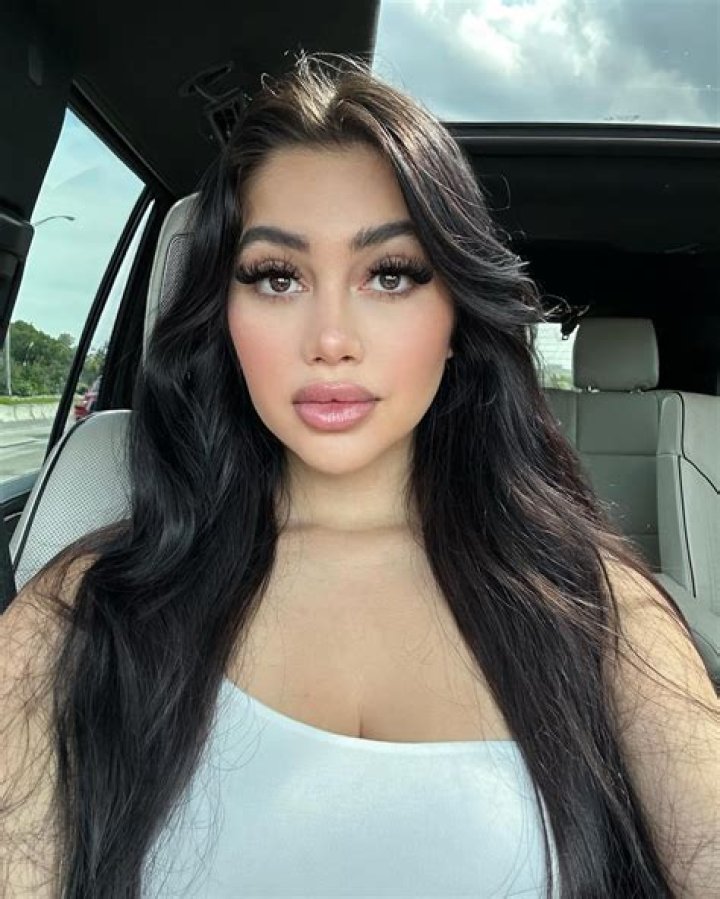 Jailyne Oheda: The Rising Star Of Social Media