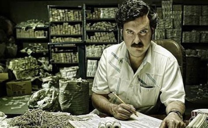 Kekayaan Pablo Escobar: Menggali Warisan Ekonomi Sang Raja Narkoba