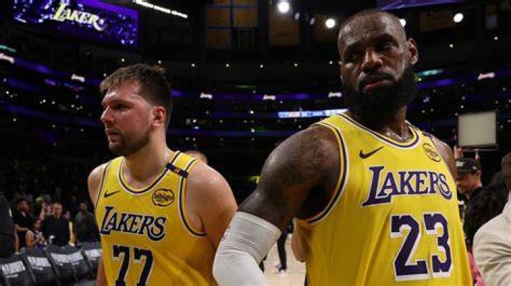 Lakers News LA Has Talked About Possible D'Angelo Russell Extension