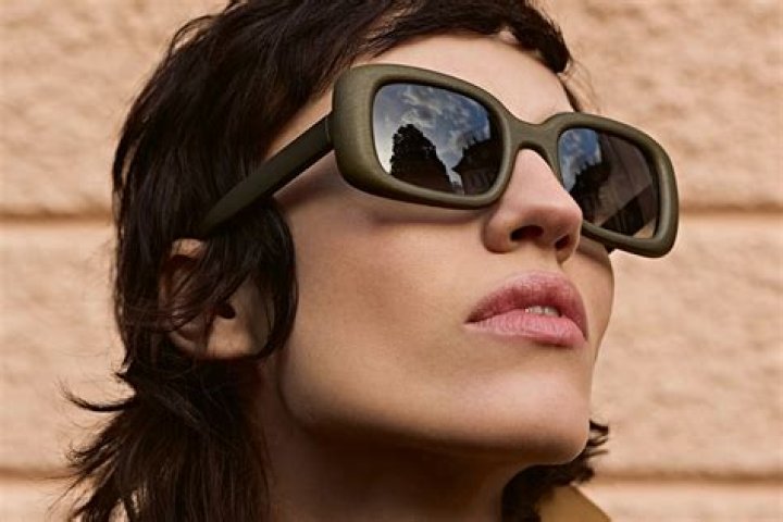 Lentes Hotspanish: The Trendy Eyewear Taking The World By Storm
