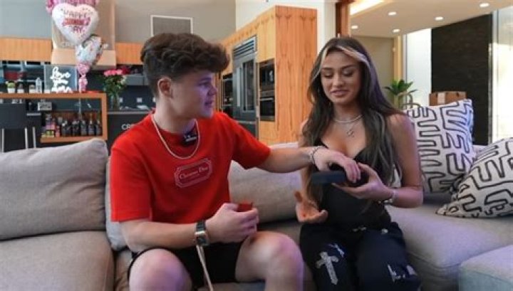 Mckinley Richardson Video Leak Trending So Hot r/blowjobsgonewild
