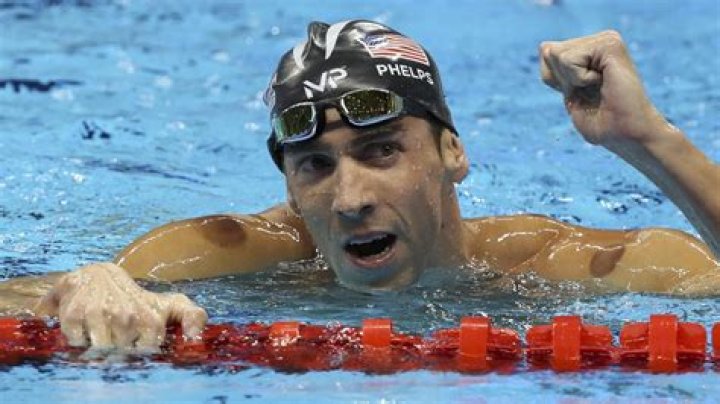 Michael Phelps, USA Win Gold in 4&times;100 Freestyle Relay Fortune