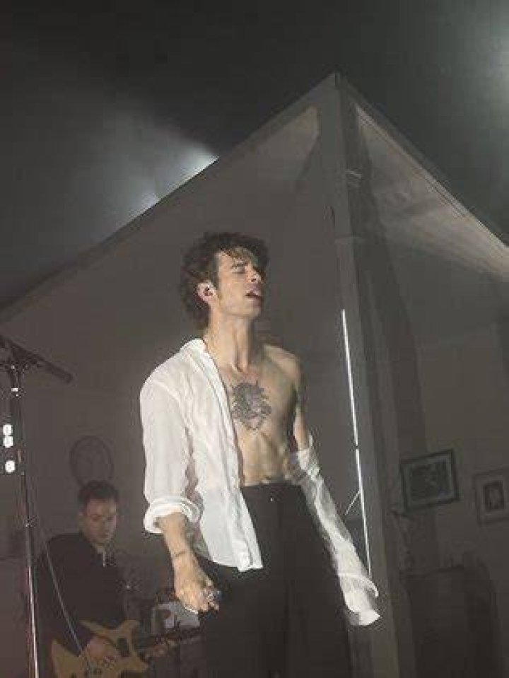 More Attractive Matty Healy vs Ethan Slater Base ATRL