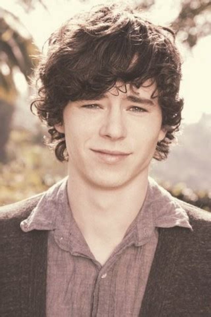 Poze Charlie McDermott Actor Poza 9 din 11 CineMagia.ro