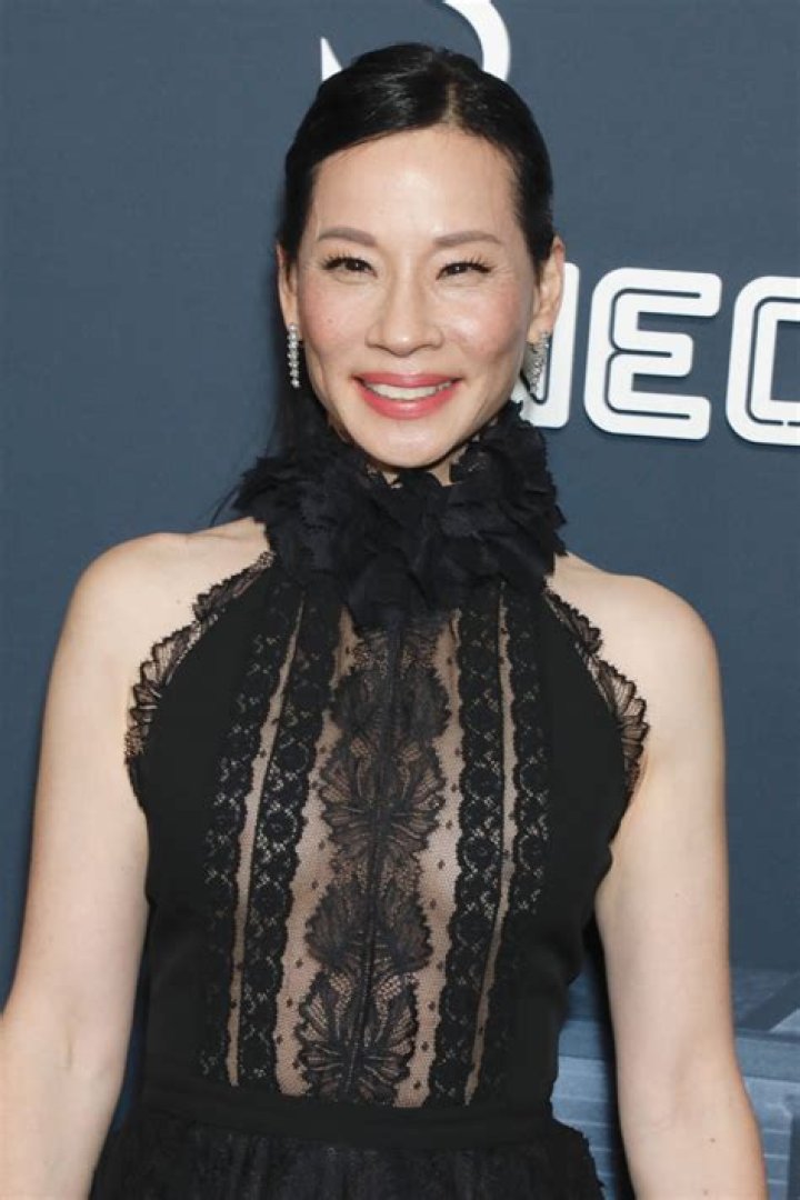 Quick Celeb Facts Lucy Liu Age, Boyfriend, Engaged, Net Worth, Son