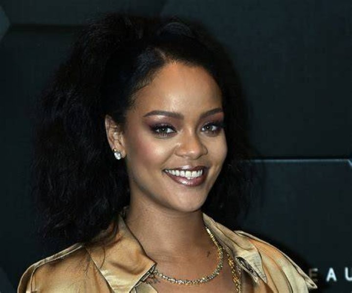 RIHANNA IS LAUNCHING HER OWN MAKEUP LINE Beautygeeks