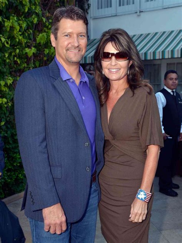 Sarah and Todd Palin celebrate family&rsquo;s fourth reality show, and