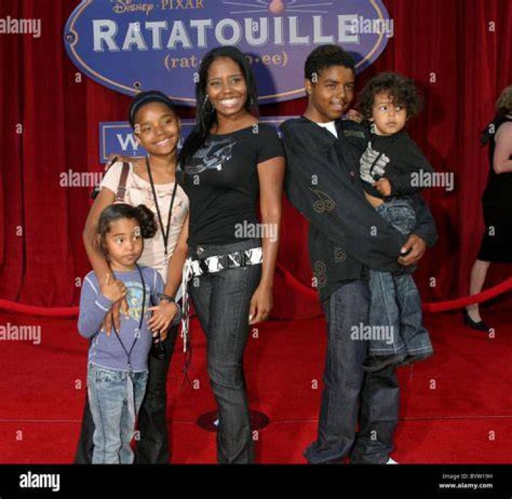 Shar Jackson The Spears Family Wiki Fandom