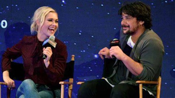 The 100 costars Eliza Taylor and Bob Morley announce they're MARRIED
