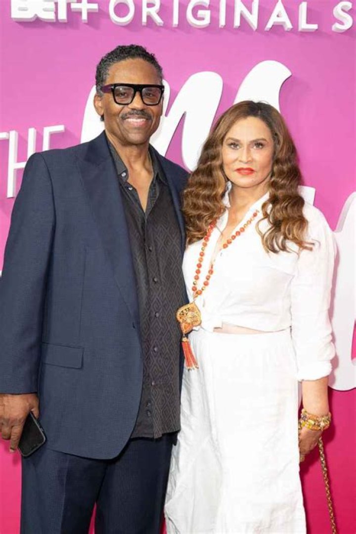 Tina Knowles Lawson Looked Just Like Beyonc&eacute; When She Was Young Tina